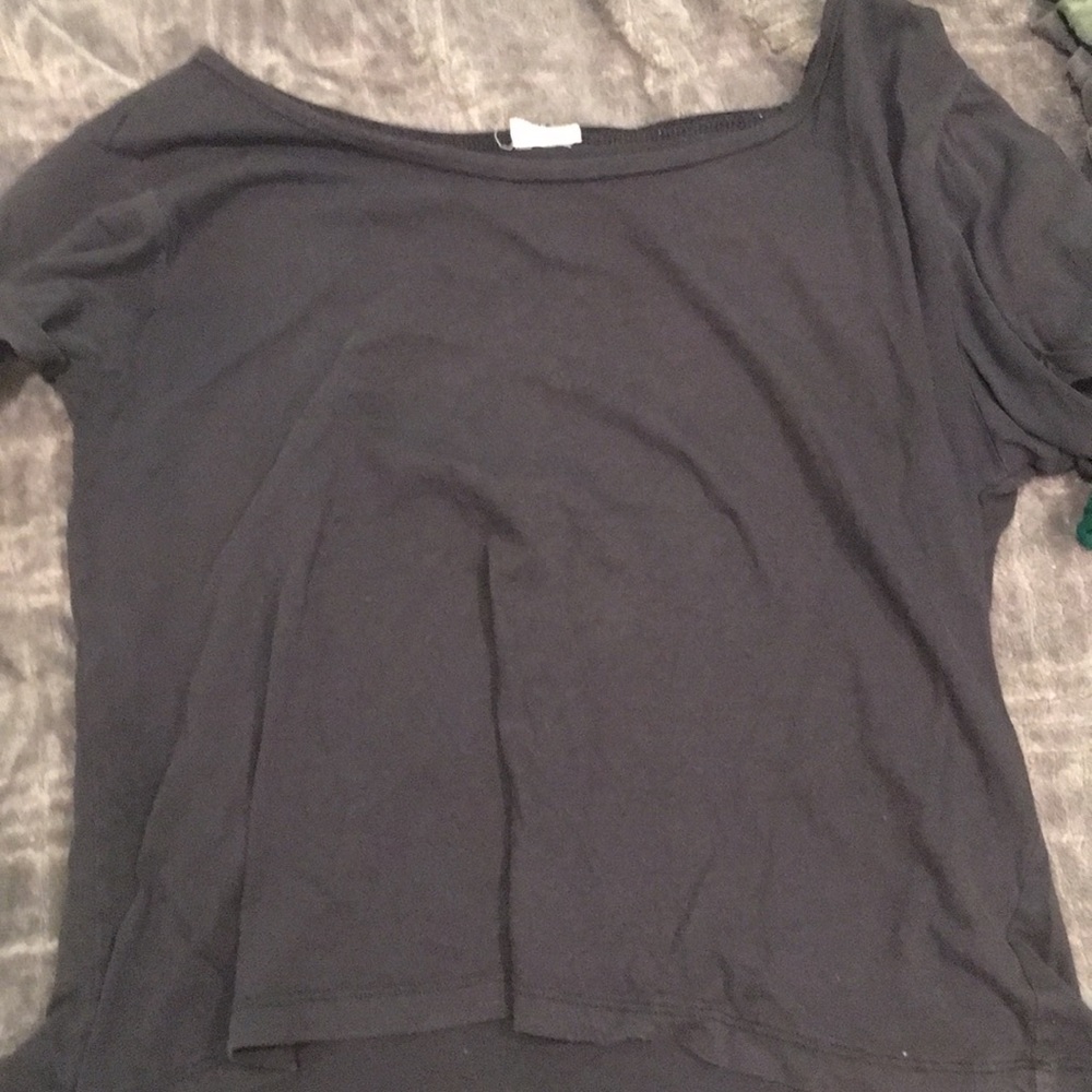 Gray top